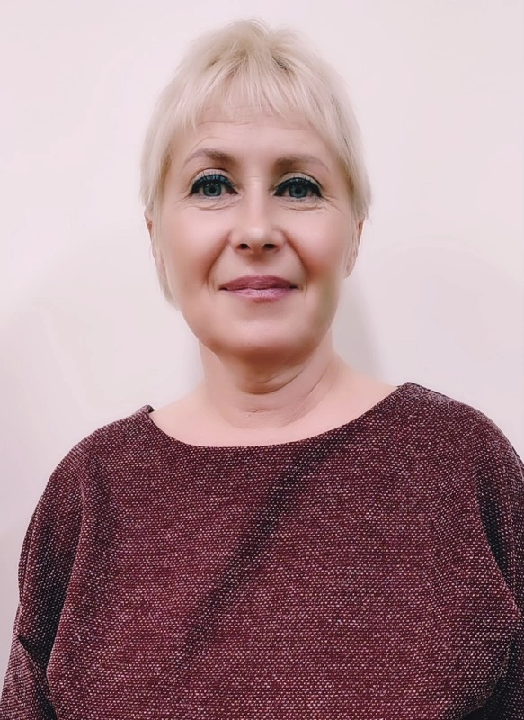 Инструктор по физической культуре Шуракова Ирина Васильевна.